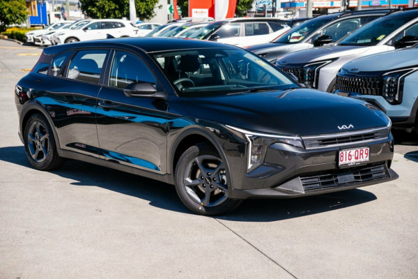 2026 Kia K4 CL4m S Hatch Image 1