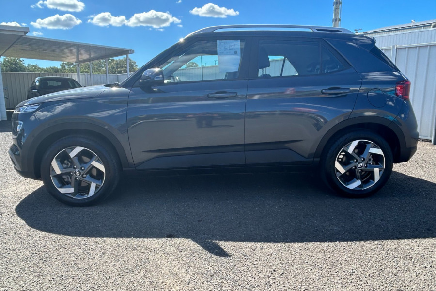 2022 Hyundai Venue QX.V4 Active SUV Image 6