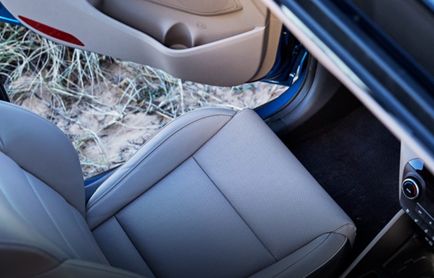 Tucson Leather interior