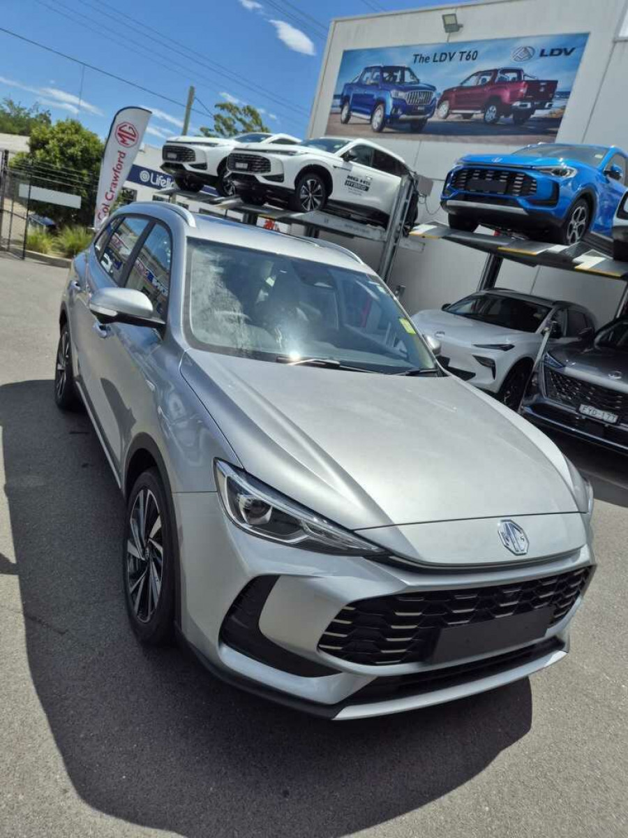 2025 MY25.5 MG ZS ZS32 Essence Hybrid+ SUV Image 8
