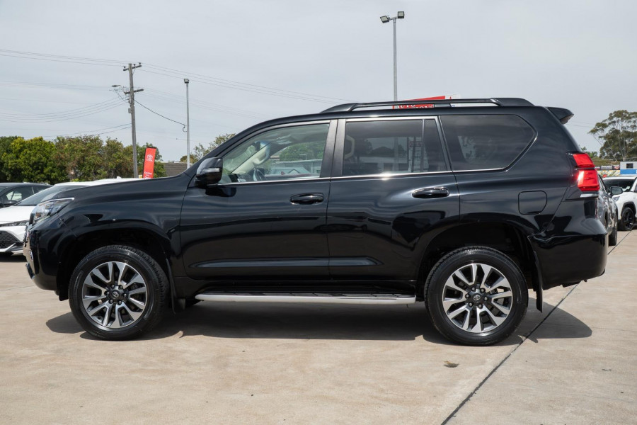 2023 Toyota LandCruiser Prado GDJ150R VX SUV Image 3