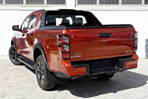 2026 MY25.5 Isuzu D-MAX RG X-TERRAIN Ute Image 4