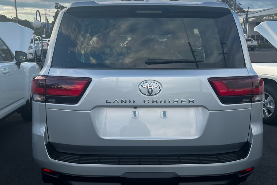 2025 Toyota LandCruiser FJA300R GX (Series 2) SUV Image 14