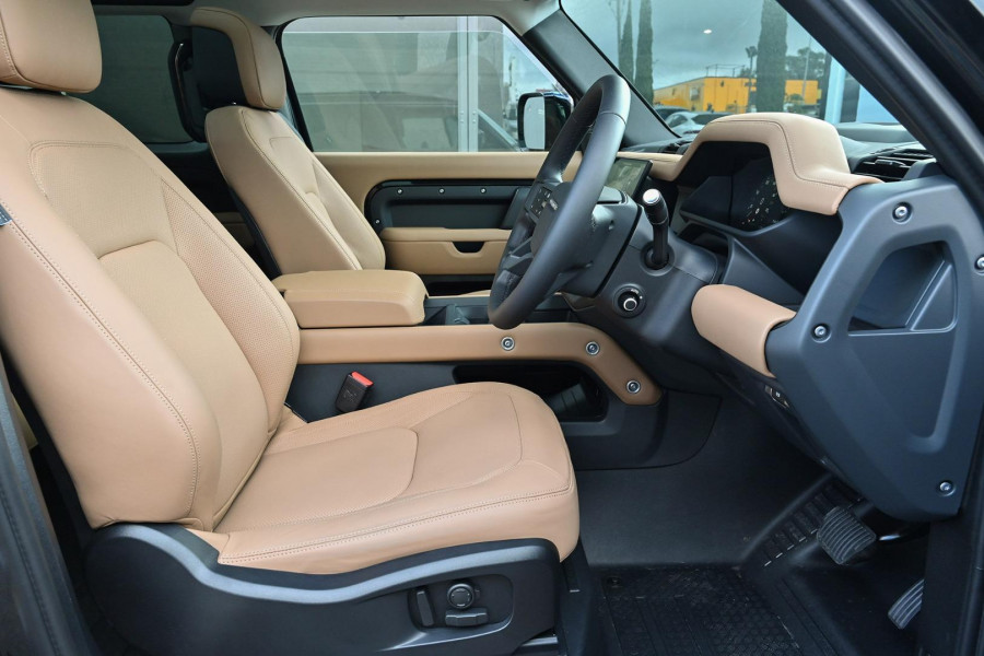 2026 Land Rover Defender L663 90 D250 S SUV