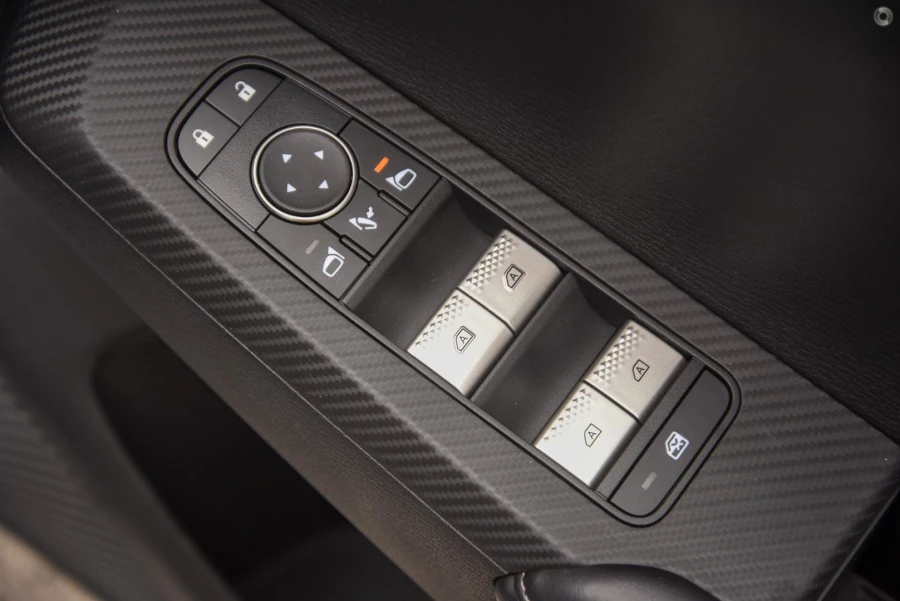 2025 MY24 Mitsubishi Outlander ZM Aspire SUV Image 13