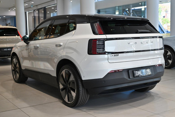 2024 MY25 Volvo EX30  Twin Motor Performance Ultra SUV Image 4