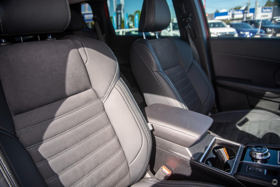 2024 Mitsubishi Outlander ZM Aspire SUV Image 8