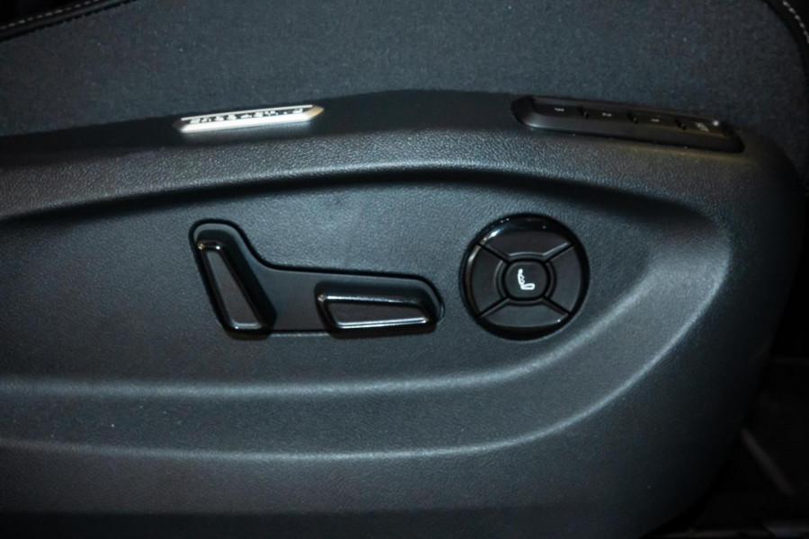 2025 Volkswagen Tayron R4 195TSI R-Line SUV Image 12