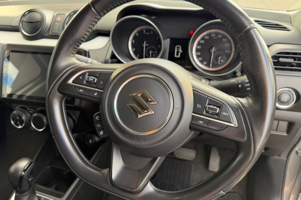 2022 Suzuki Swift AZ Series II GL Hatch Image 13