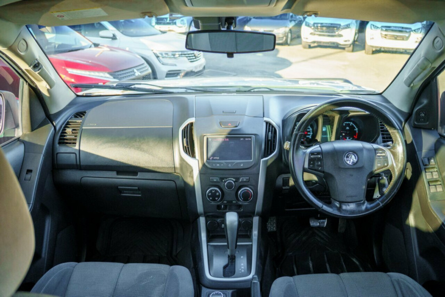 2014 Holden Colorado 7 RG LT Wagon Image 17