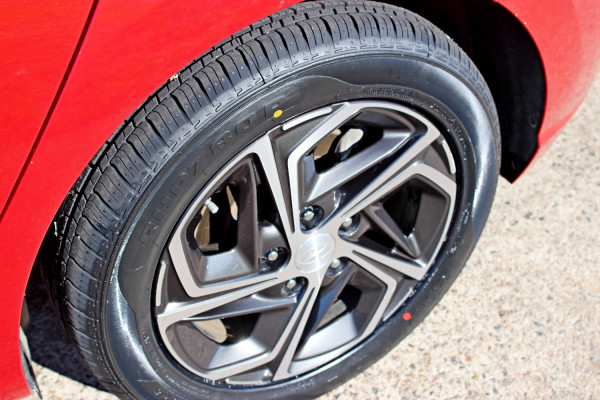 2022 Hyundai i30 PD.V4  Hatch Image 8