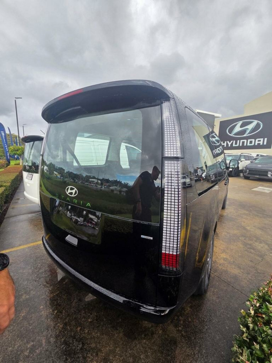 2026 Hyundai Staria US4.V3  People Mover Image 6