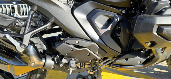 2026 BMW R 1300 RS Triple Black R 1300 image 6