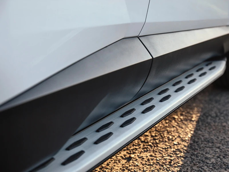 Integrated sidesteps