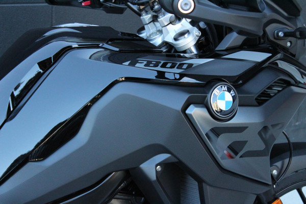 2026 BMW F 800 GS Triple Black F 800 image 10