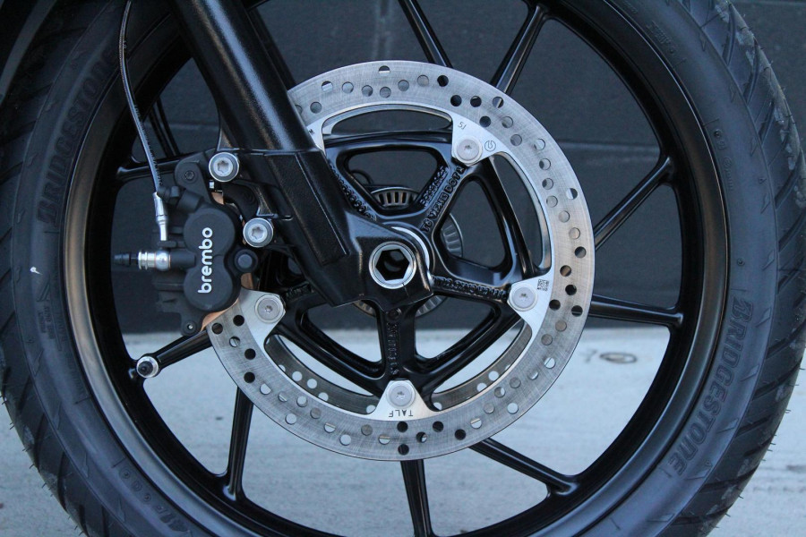 2026 BMW F 800 GS Triple Black F 800