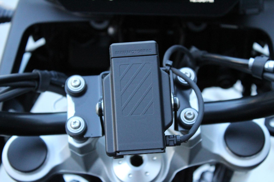 2026 BMW F 800 GS Triple Black F 800