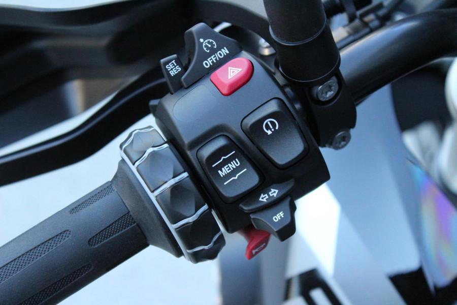 2026 BMW F 800 GS Triple Black F 800
