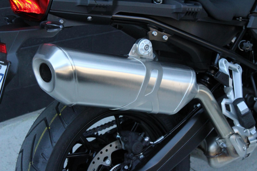 2026 BMW F 800 GS Triple Black F 800
