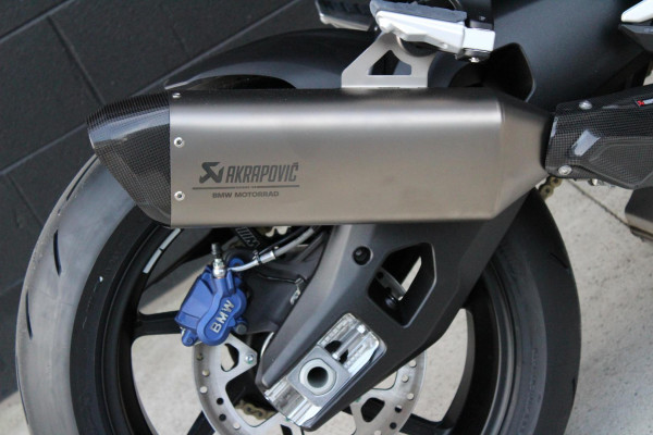 2026 BMW M 1000 XR M 1000 image 16