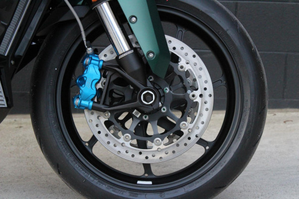 2026 BMW M 1000 XR M 1000 image 21
