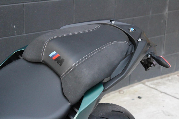 2026 BMW M 1000 XR M 1000 image 23