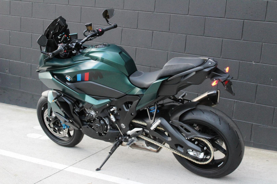 2026 BMW M 1000 XR M 1000