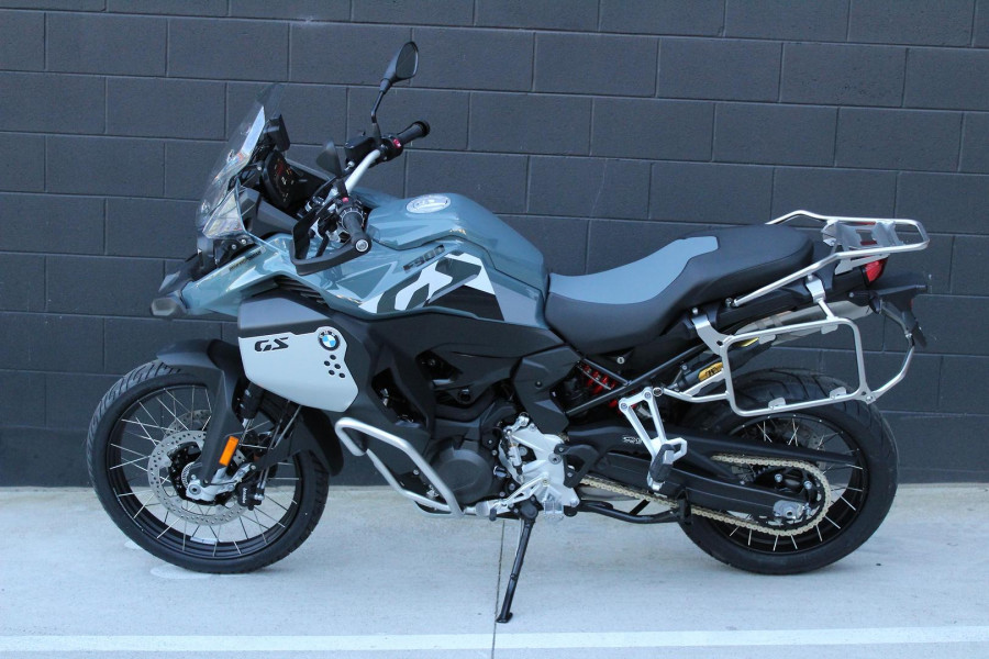 2026 BMW F 900 GS Adventure Ride Pro F 900