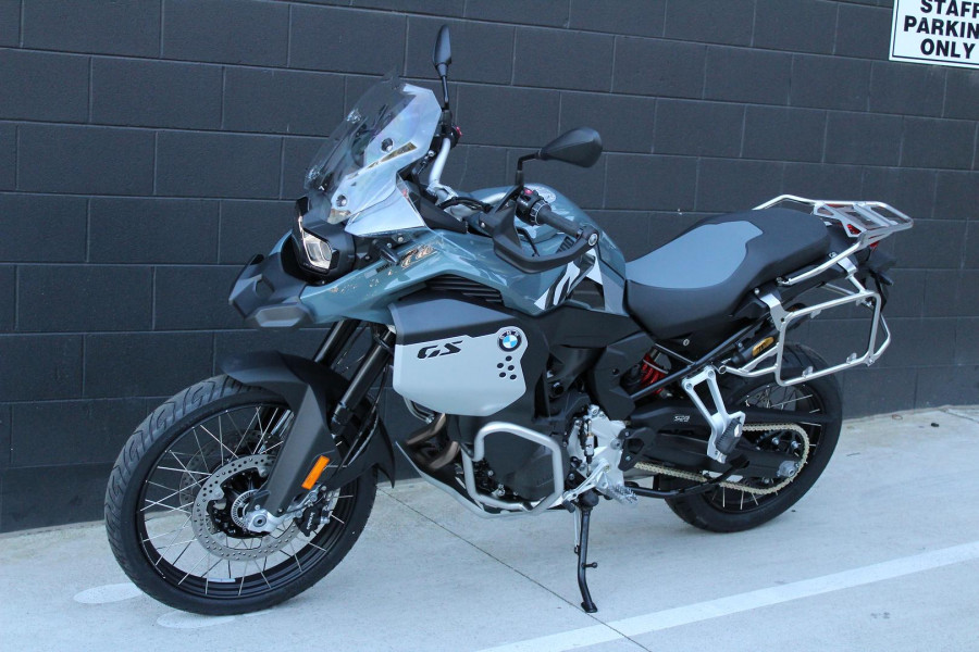 2026 BMW F 900 GS Adventure Ride Pro F 900