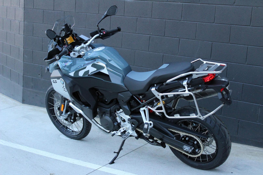 2026 BMW F 900 GS Adventure Ride Pro F 900