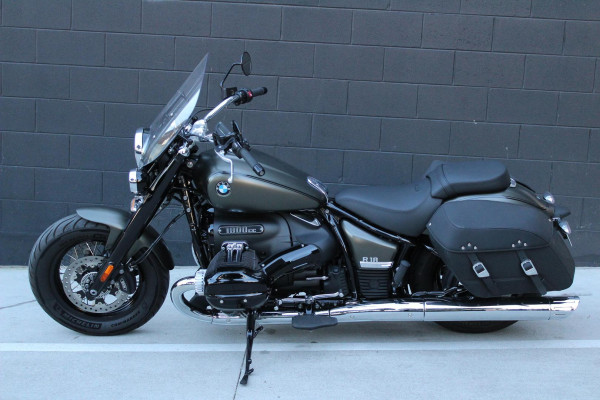 2023 MY24 BMW R 18 Classic Highline R 18 image 13