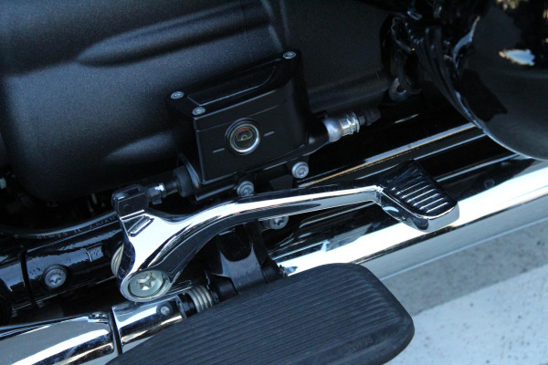 2023 MY24 BMW R 18 Classic Highline R 18 image 9