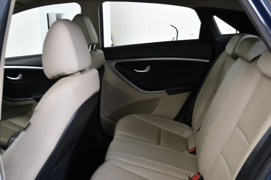 2016 MY17 Hyundai i30 GD4 Series II Active X Hatchback Image 7