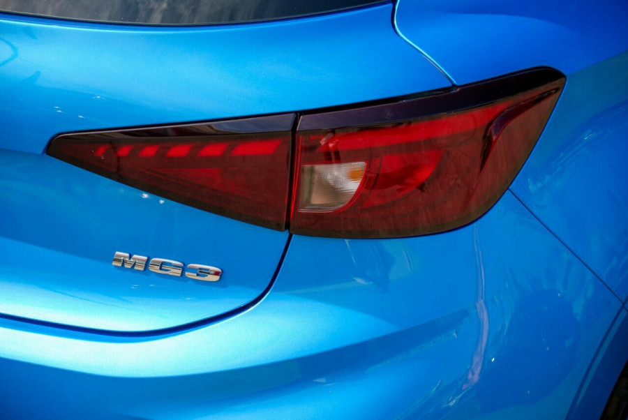 2025 MY25.5 MG MG3 ZP22 Vibe Hatch Image 7