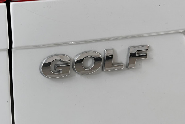 2018 Volkswagen Golf 7.5 110TSI Highline Wagon image 19