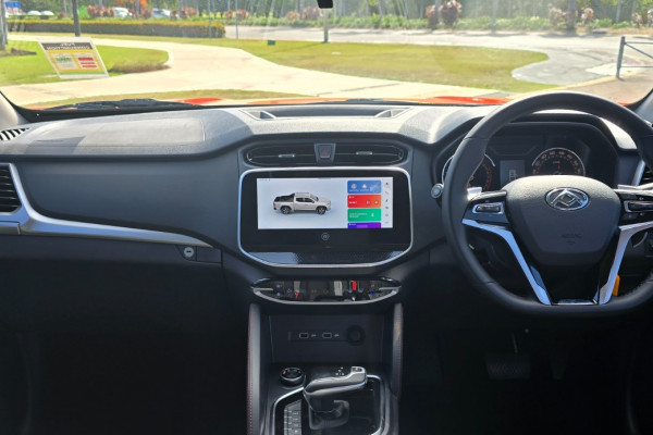 2026 MY25 LDV T60 SK8C Max PRO Ute Image 16