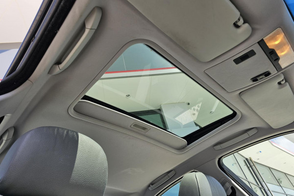 2004 BMW 3 Series E46 318i M Sport Sedan Image 19