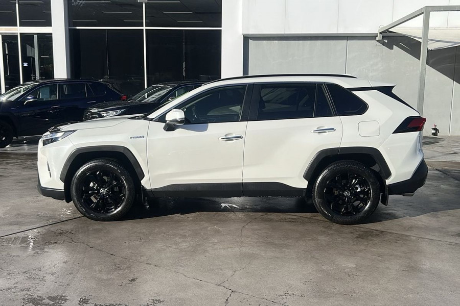 2022 Toyota RAV4 AXAH54R Cruiser SUV Image 9