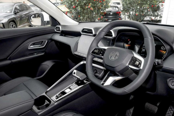 2026 MG ZS ZS32 Essence Hybrid+ SUV Image 6