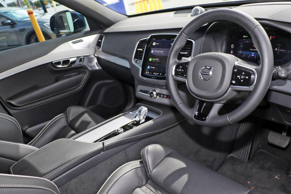 2024 MY25 Volvo XC90 L Series Ultra T8 Plug-In Hybrid SUV Image 6