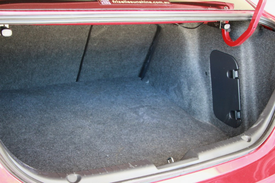 2015 Mazda 3 BM5238 SP25 Sedan Image 22