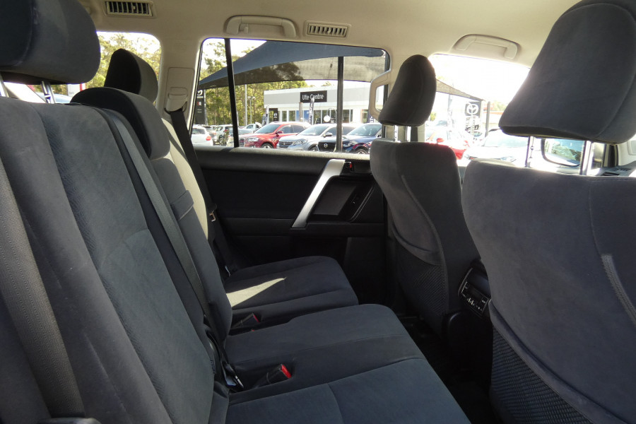 2023 Toyota LandCruiser Prado GDJ150R GXL SUV Image 12