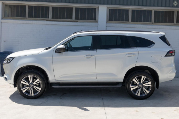 2023 MY24 Isuzu MU-X  LS-T SUV Image 5
