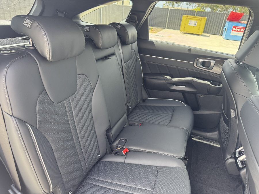 2026 Kia Sorento MQ4 PE GT-Line SUV Image 14