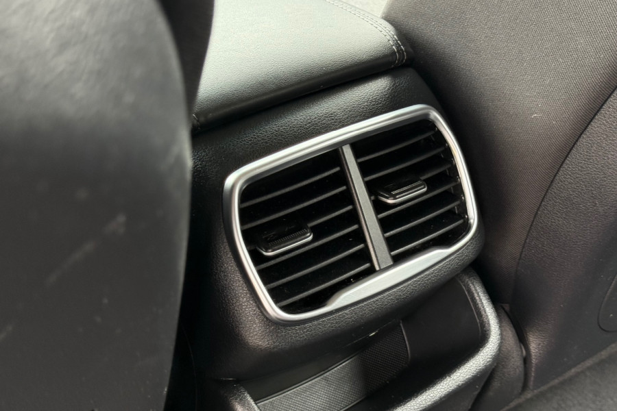2020 Hyundai Santa Fe TM.2 Active SUV Image 15