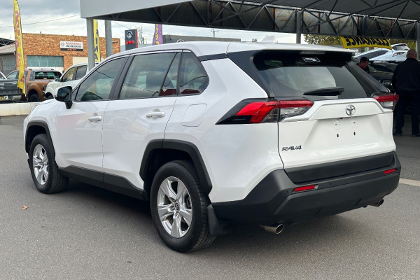 2020 Toyota RAV4 MXAA52R GX SUV Image 5
