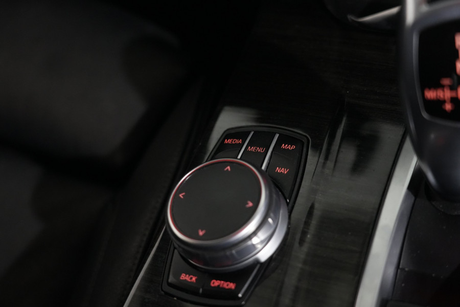 2017 BMW X3 xDrive20d SUV Image 16