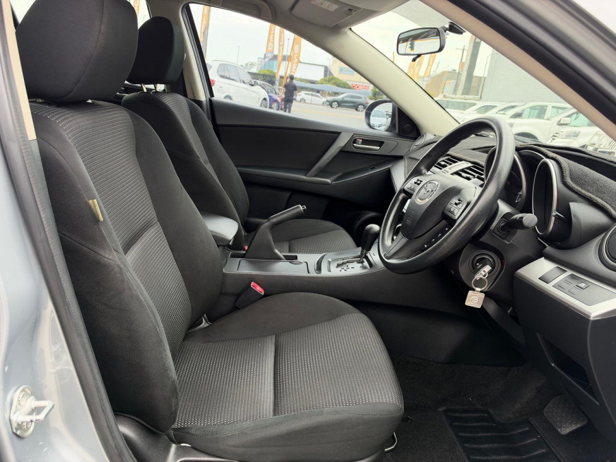 2012 Mazda 3 BL Series 2 Neo Sport Hatch Image 12
