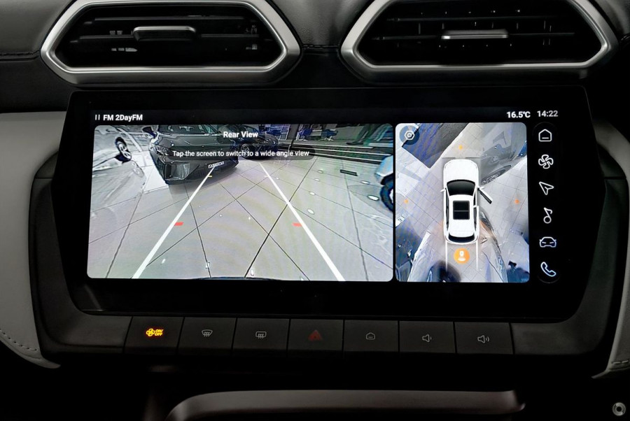 2025 MG ZS SUV Image 8