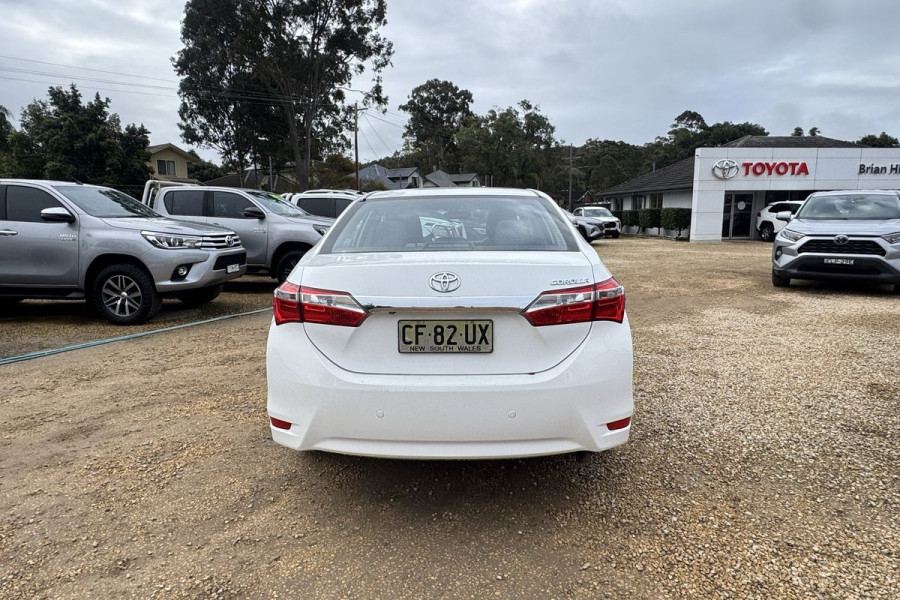 2014 Toyota Corolla ZRE182R Ascent Sedan Image 16